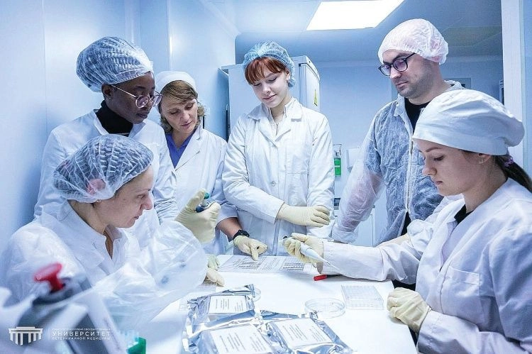 Место уже есть. Как работает целевой набор