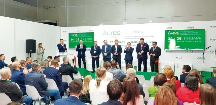 Первая пятилетка АГРОСа Первая пятилетка АГРОСа