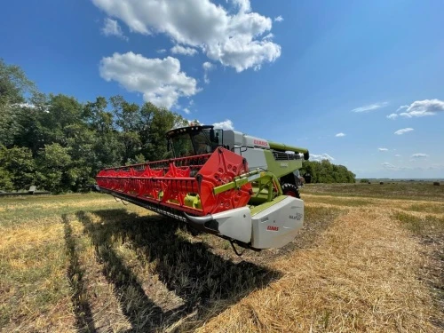 Комбайн LEXION 6800 продемонстрировал свои возможности в природно-климатических условиях СИБИРИ И ЮГА РОССИИ