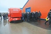 Мы пришли сюда работать!