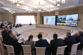 Джамбулат Хатуов призвал регионы срочно принять меры по недопущению снижения поголовья коров и производства молока
