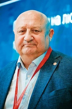 Георгий Лаптев: «Мы идём широким фронтом»