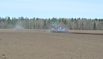 В Минсельхозе обсудили ход весенних полевых работ и механизмы поддержки сельхозтоваропроизводителей