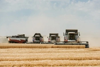 Ростсельмаш продолжает наращивать поставки техники на зарубежные рынки
