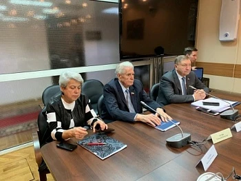 Сельским специалистам должна быть установлена повышенная выплата к страховой пенсии
