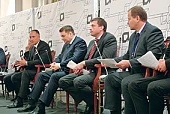 На форуме обсудили поддержку сельхозмашиностроения