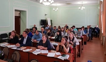 Ярославцам рассказали о кормлении скота