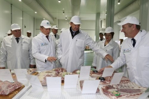 ГК «АгроПромкомплектация» ввела в эксплуатацию инновационный мясоперерабатывающий комплекс в Курской области