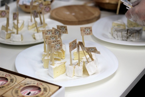 Сделано в России: как сыр из Жуковки стал  сенсацией