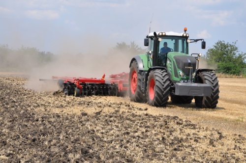 AGCO представляет новую систему управления почвообработкой Till Control®