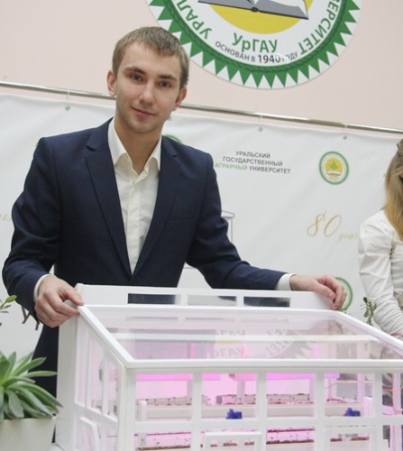 Студенты Уральского аграрного вуза разработали проект «умной» теплицы