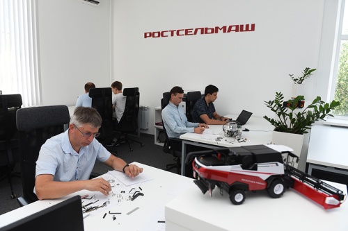 Ростсельмаш и ДГТУ создают студенческое конструкторское бюро