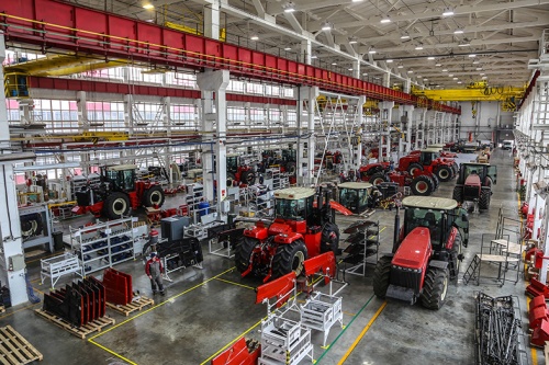 Тракторное производство Ростсельмаш в России отмечает 5 лет