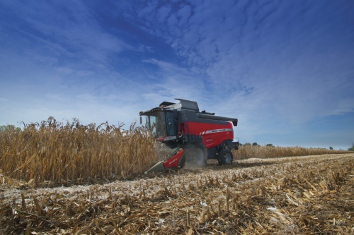 Новые кукурузные жатки позволяют повысить производительность комбайнов