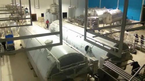 На новом молочном заводе ГК «АгроПромкомплектации» идет монтаж оборудования