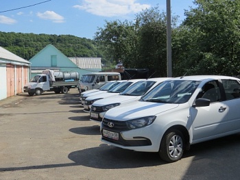 Районные ветслужбы оснащены новыми автомобилями