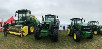 John Deere представил кормозаготовительную технику на «Всероссийском дне поля»