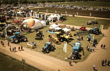 New Holland Agriculture представила новый комбайн