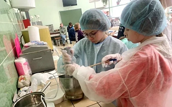 Свердловские школьники познакомились с аграрными профессиями