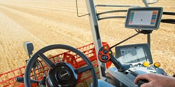 Терминал S10 от CLAAS стал поддерживать все функции ISOBUS