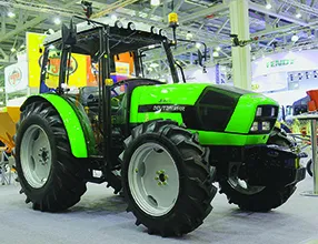 Универсальный и маневренный трактор DEUTZ-FAHR Agrolux